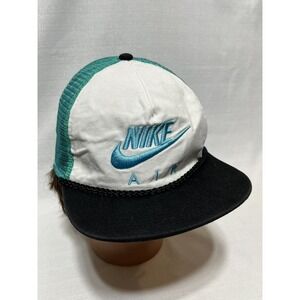 Nike Air Max Swoosh Mesh Snapback Vintage Hat 524237-131